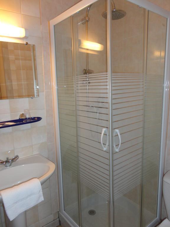 Escal Hotel Étaples الغرفة الصورة